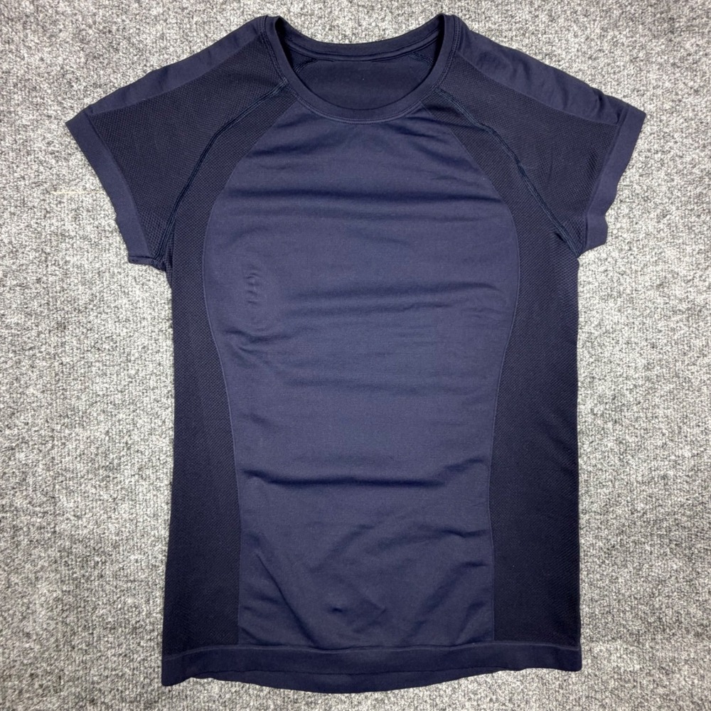 Sweaty Betty Athlete Seamless Workout T-Shirt Navy Blue  Womens Size Medium
